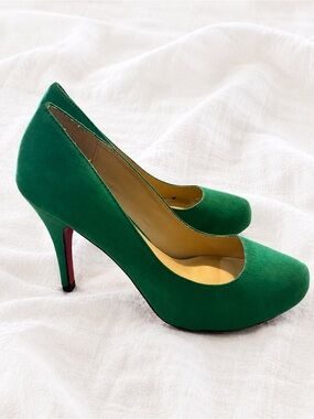 Shoe Dazzle Emerald Green Suede Pumps